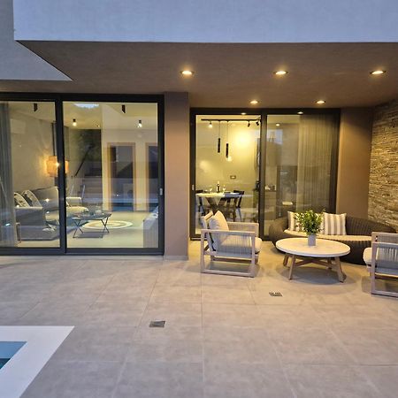 Aguacate Glafki With Heated Private Swimming Pool Villa Циливи Екстериор снимка