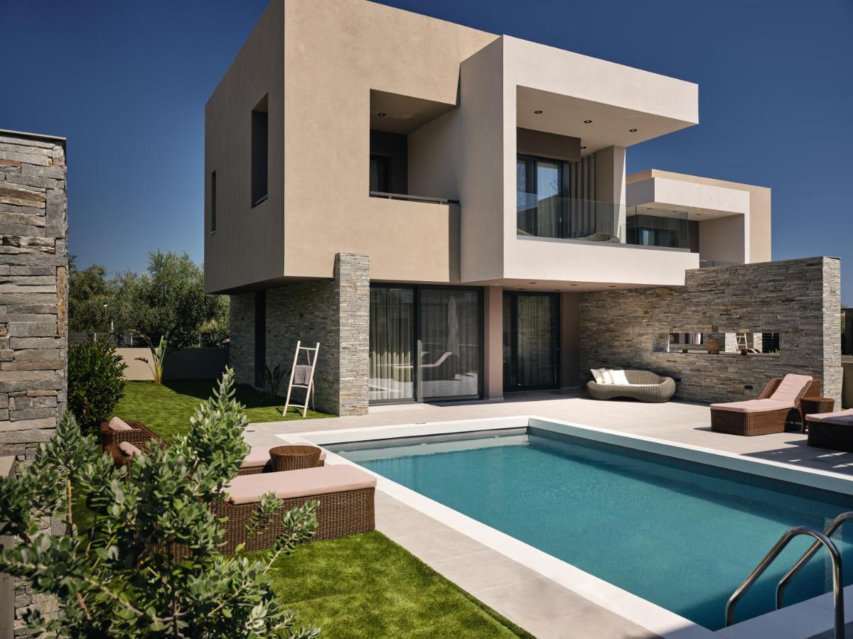 Aguacate Glafki With Heated Private Swimming Pool Villa Циливи Екстериор снимка