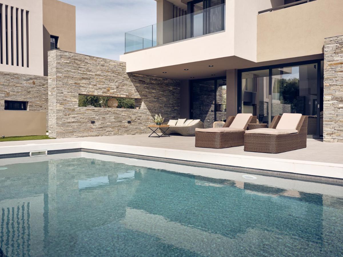 Aguacate Glafki With Heated Private Swimming Pool Villa Циливи Екстериор снимка